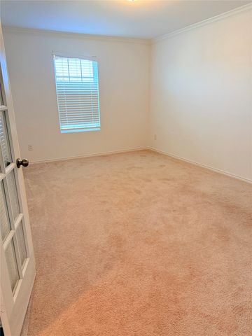 801 Shire Avenue, Haslet, TX 76052