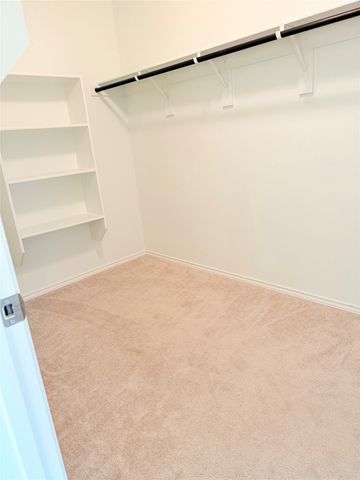 801 Shire Avenue, Haslet, TX 76052