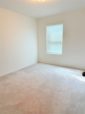 801 Shire Avenue, Haslet, TX 76052