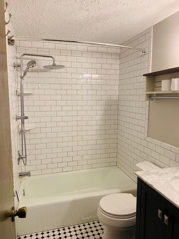 932 Westbrooke Way 8, Hopkins, MN 55343