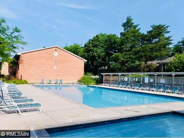 932 Westbrooke Way 8, Hopkins, MN 55343