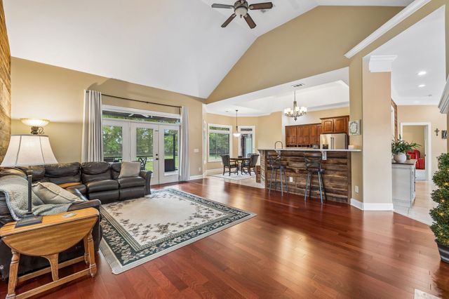 616 Ridgecrest Ln, Lebanon, TN 37087