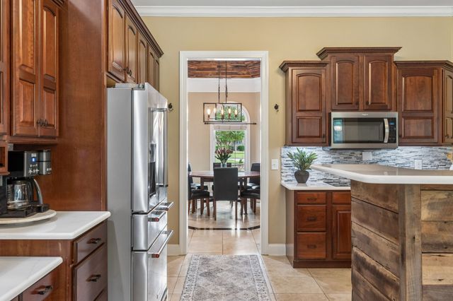 616 Ridgecrest Ln, Lebanon, TN 37087