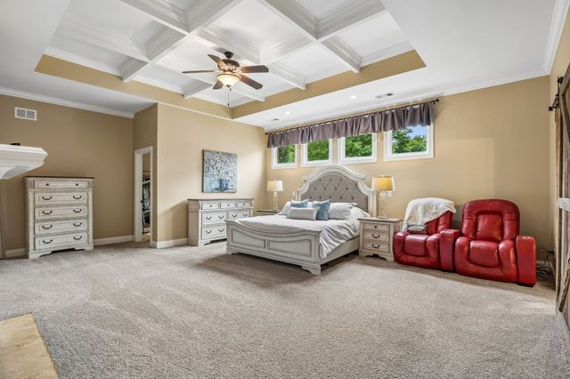 616 Ridgecrest Ln, Lebanon, TN 37087