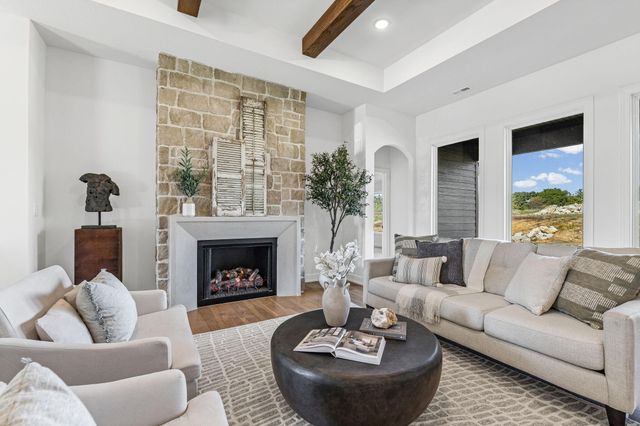 2805 GENESIS DR, Columbia, MO 65201