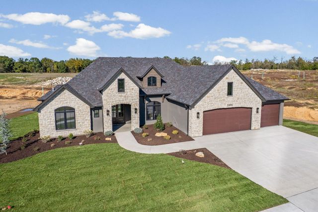 2805 GENESIS DR, Columbia, MO 65201