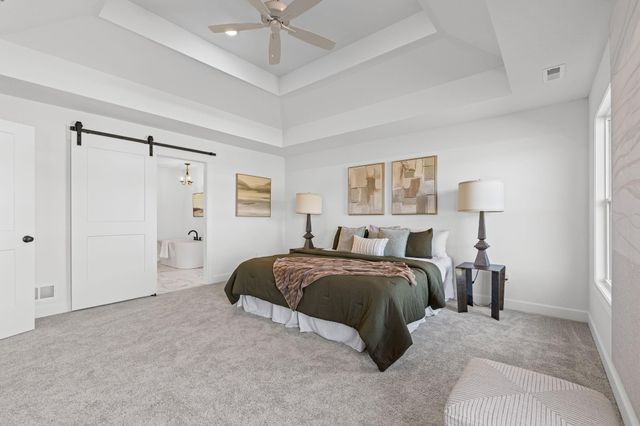 2805 GENESIS DR, Columbia, MO 65201