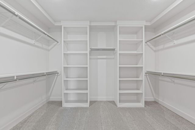 2805 GENESIS DR, Columbia, MO 65201