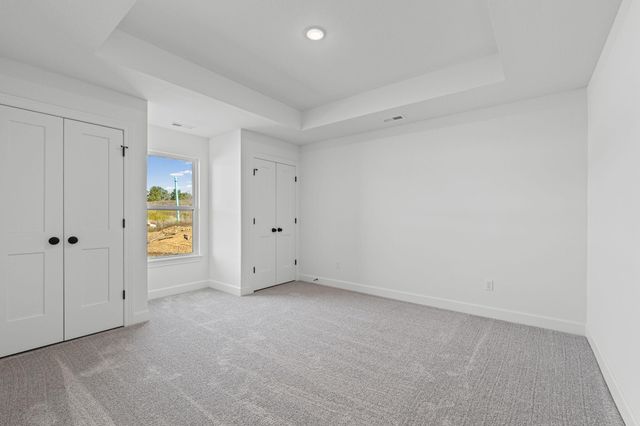 2805 GENESIS DR, Columbia, MO 65201