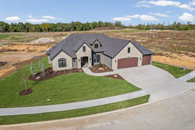 2805 GENESIS DR, Columbia, MO 65201