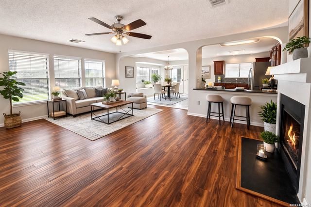 6630 Snow Meadow, San Antonio, TX 78109