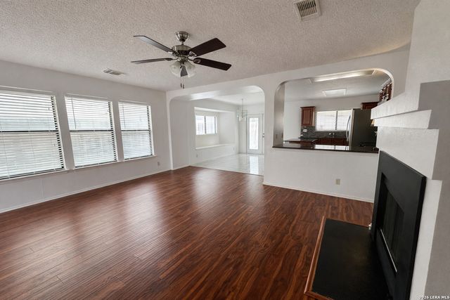 6630 Snow Meadow, San Antonio, TX 78109