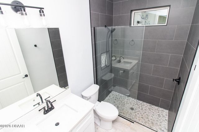 1209 Palmetto Street, New Smyrna Beach, FL 32168