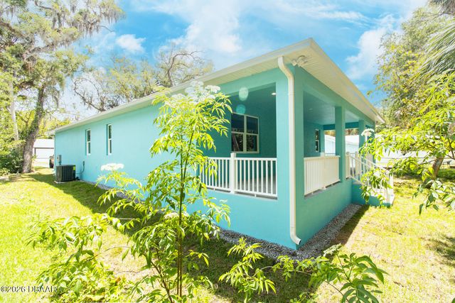 1209 Palmetto Street, New Smyrna Beach, FL 32168