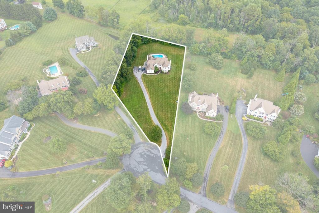 26 MILLSTONE LN, Pottstown, PA 19465
