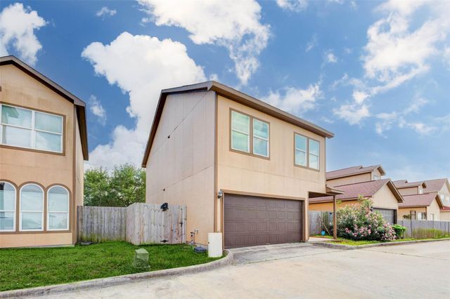 8605 Beviamo Street, Houston, TX 77031