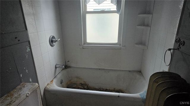 164 Berkshire Avenue, Syracuse, NY 13208