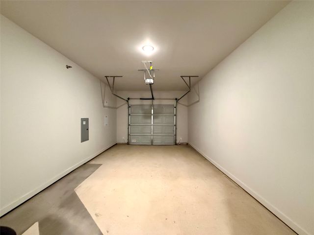 2219 Reserve Way Bldg 17-2219, Mansfield, TX 76063