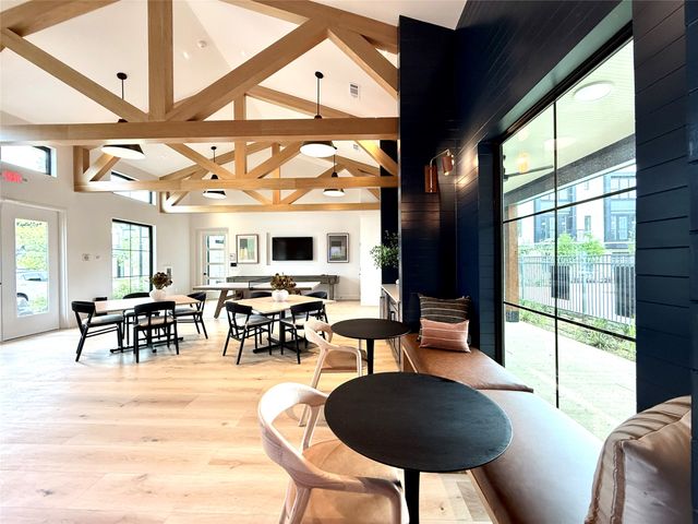 2219 Reserve Way Bldg 17-2219, Mansfield, TX 76063