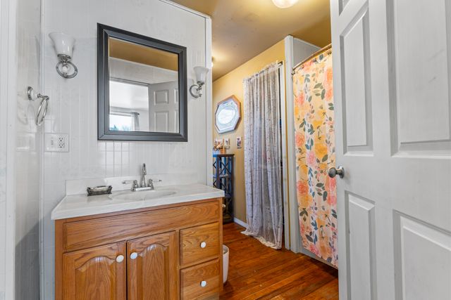 2715 Floyd Street, Lake Station, IN 46405