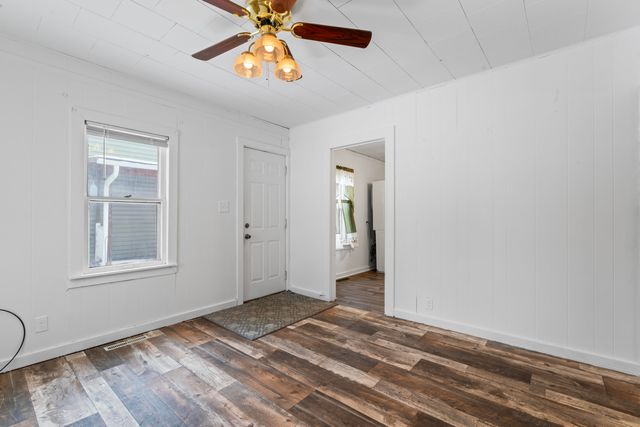 2715 Floyd Street, Lake Station, IN 46405