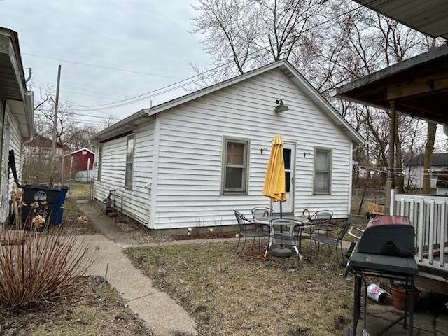 2715 Floyd Street, Lake Station, IN 46405