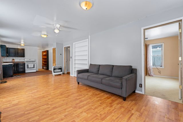 2715 Floyd Street, Lake Station, IN 46405