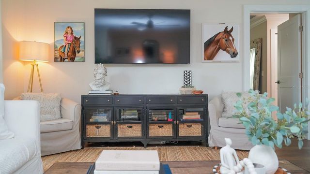 5218 VENETIAN BOULEVARD NE, St Petersburg, FL 33703