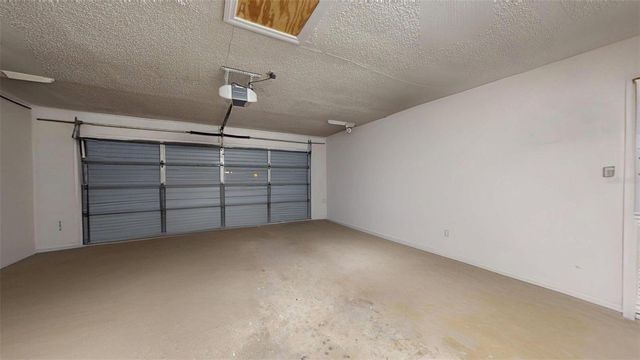 5218 VENETIAN BOULEVARD NE, St Petersburg, FL 33703