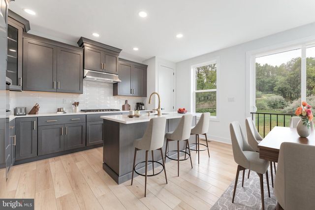 544 ANFIELD RD, Malvern, PA 19355