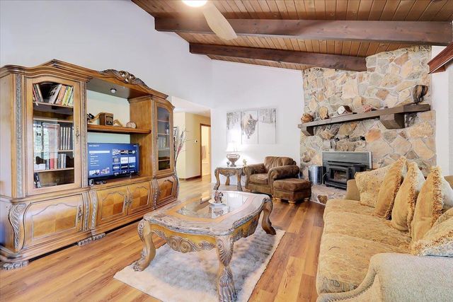 12015 Alta Sierra Dr, Grass Valley, CA 95949