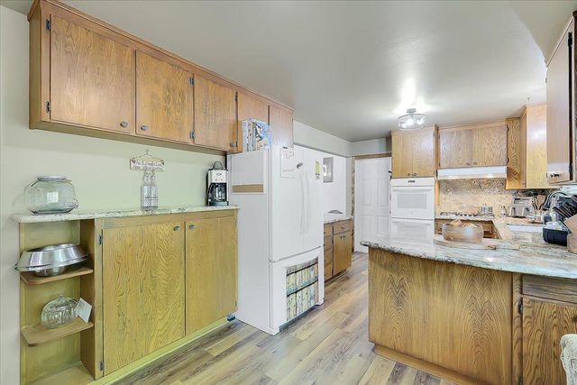 12015 Alta Sierra Dr, Grass Valley, CA 95949