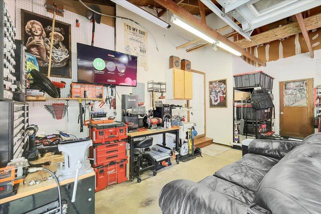 12015 Alta Sierra Dr, Grass Valley, CA 95949