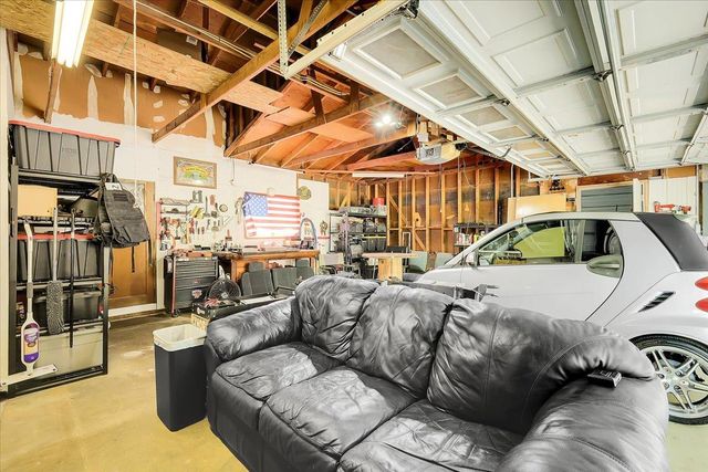 12015 Alta Sierra Dr, Grass Valley, CA 95949