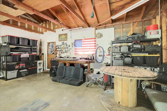 12015 Alta Sierra Dr, Grass Valley, CA 95949