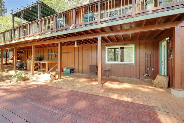 12015 Alta Sierra Dr, Grass Valley, CA 95949