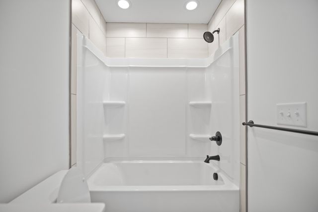 522 Foxglove Ln, Clarksville, TN 37043