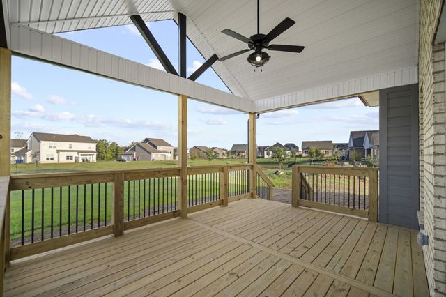 522 Foxglove Ln, Clarksville, TN 37043