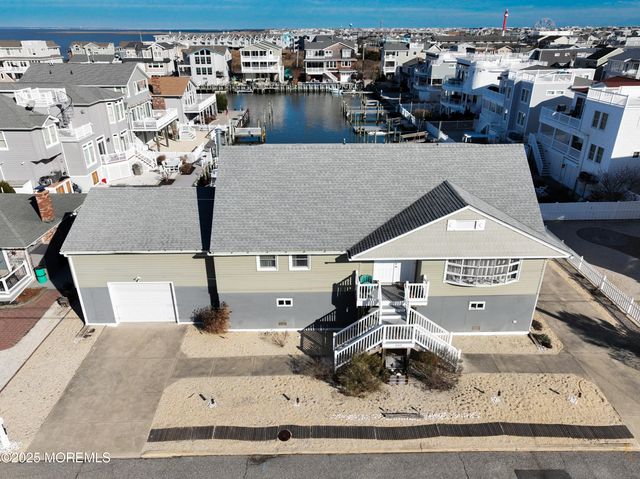 409 3rd Street, Beach Haven, NJ 08008