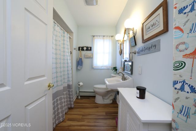 409 3rd Street, Beach Haven, NJ 08008