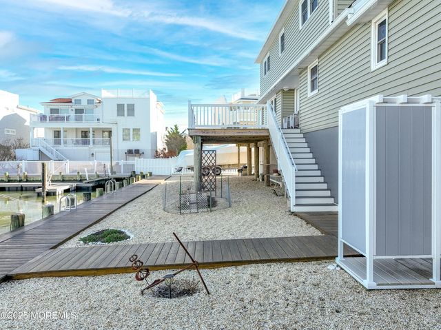 409 3rd Street, Beach Haven, NJ 08008