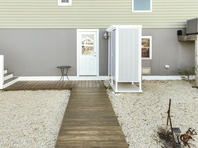 409 3rd Street, Beach Haven, NJ 08008