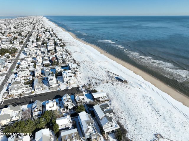 409 3rd Street, Beach Haven, NJ 08008