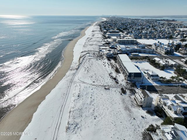 409 3rd Street, Beach Haven, NJ 08008