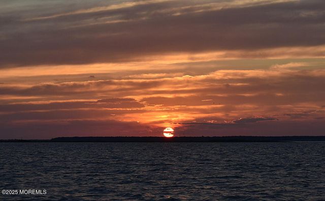 409 3rd Street, Beach Haven, NJ 08008