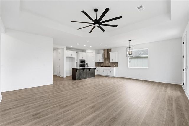 32718 W 176th Terrace, Gardner, KS 66030