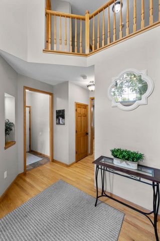 14991 Creditview Drive, Savage, MN 55378