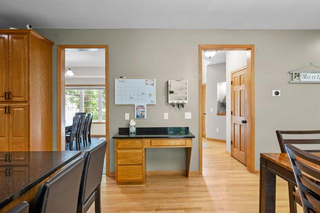 14991 Creditview Drive, Savage, MN 55378