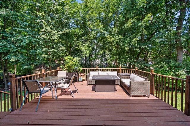 14991 Creditview Drive, Savage, MN 55378