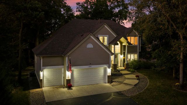 14991 Creditview Drive, Savage, MN 55378